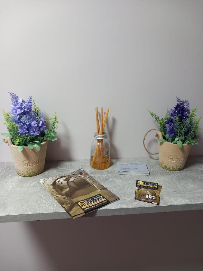 Greth House Bed & Breakfast Наполи Екстериор снимка